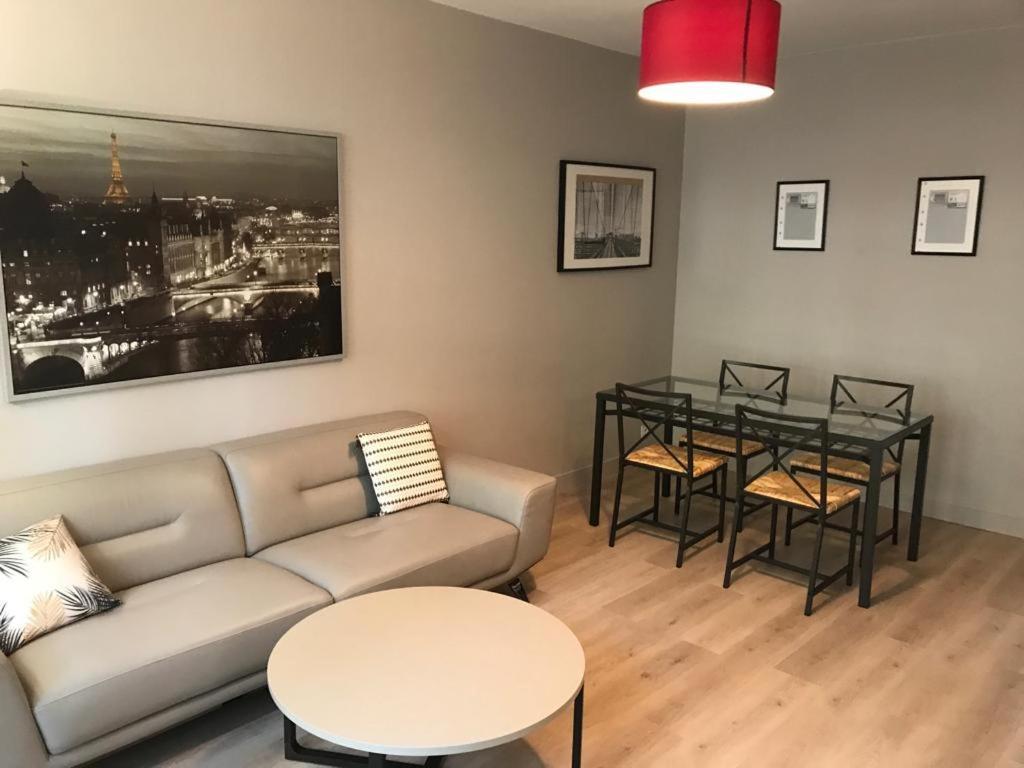 Pavillon 1 A 4 Personnes Chez L'Habitant Parfait Pour Une Famille Баньё Экстерьер фото